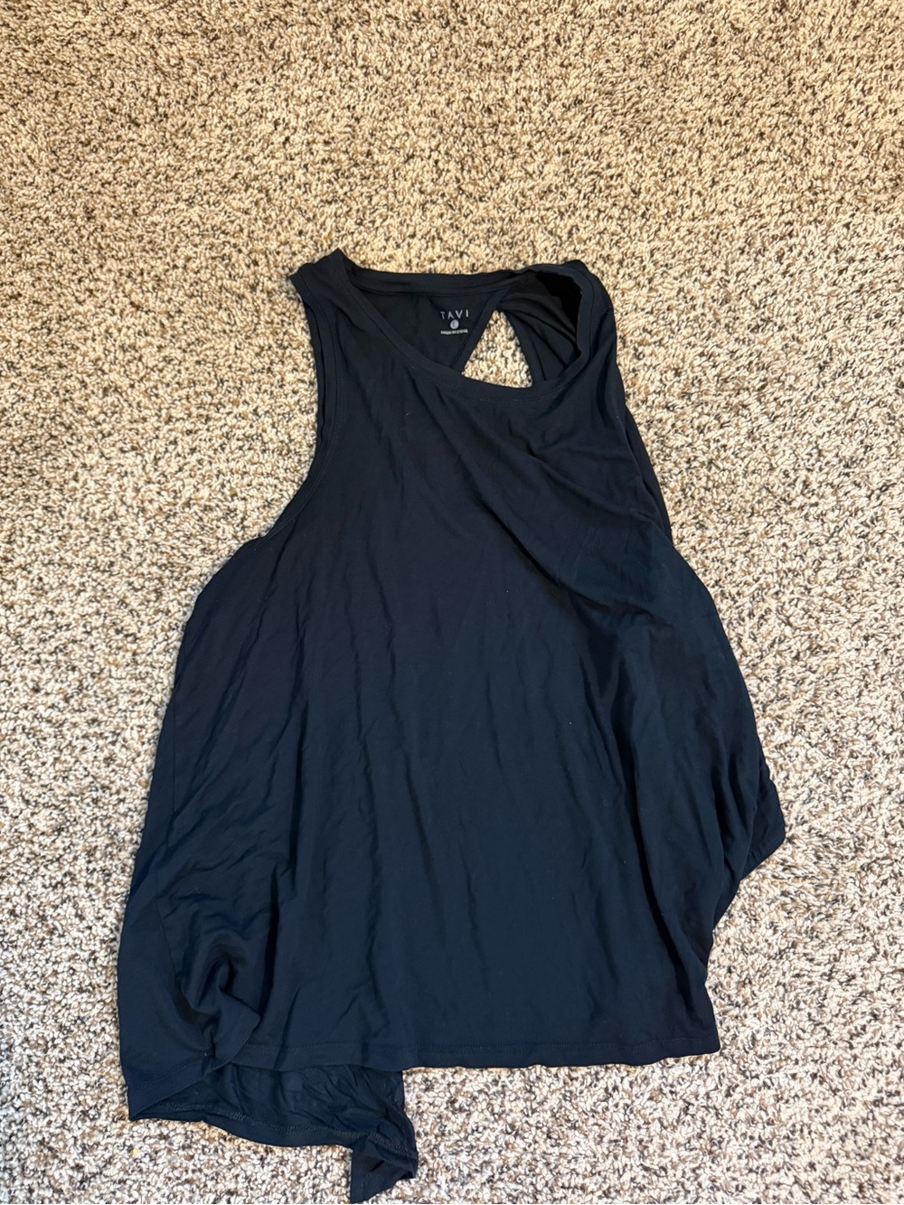 TAVI Black Sleeveless Twist-Back Tank Top